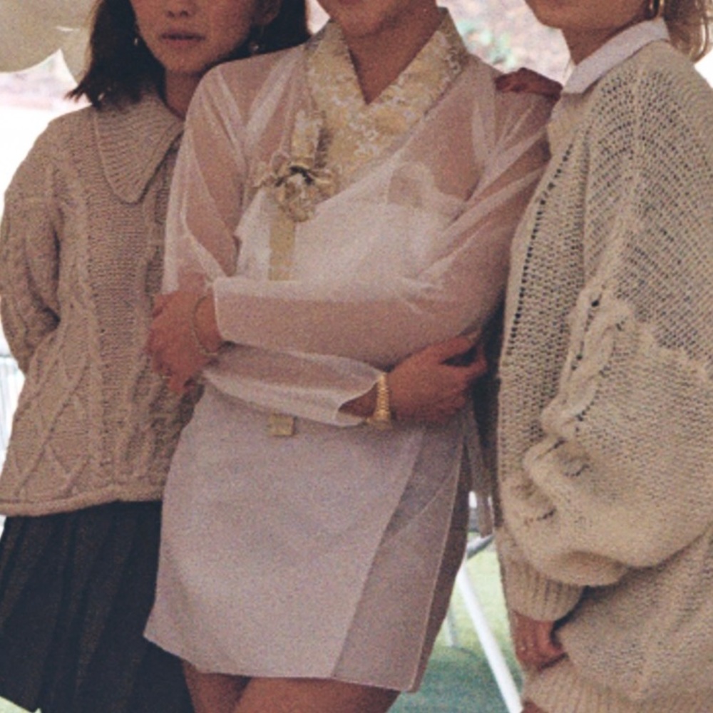 Custom Hanbok - image 1